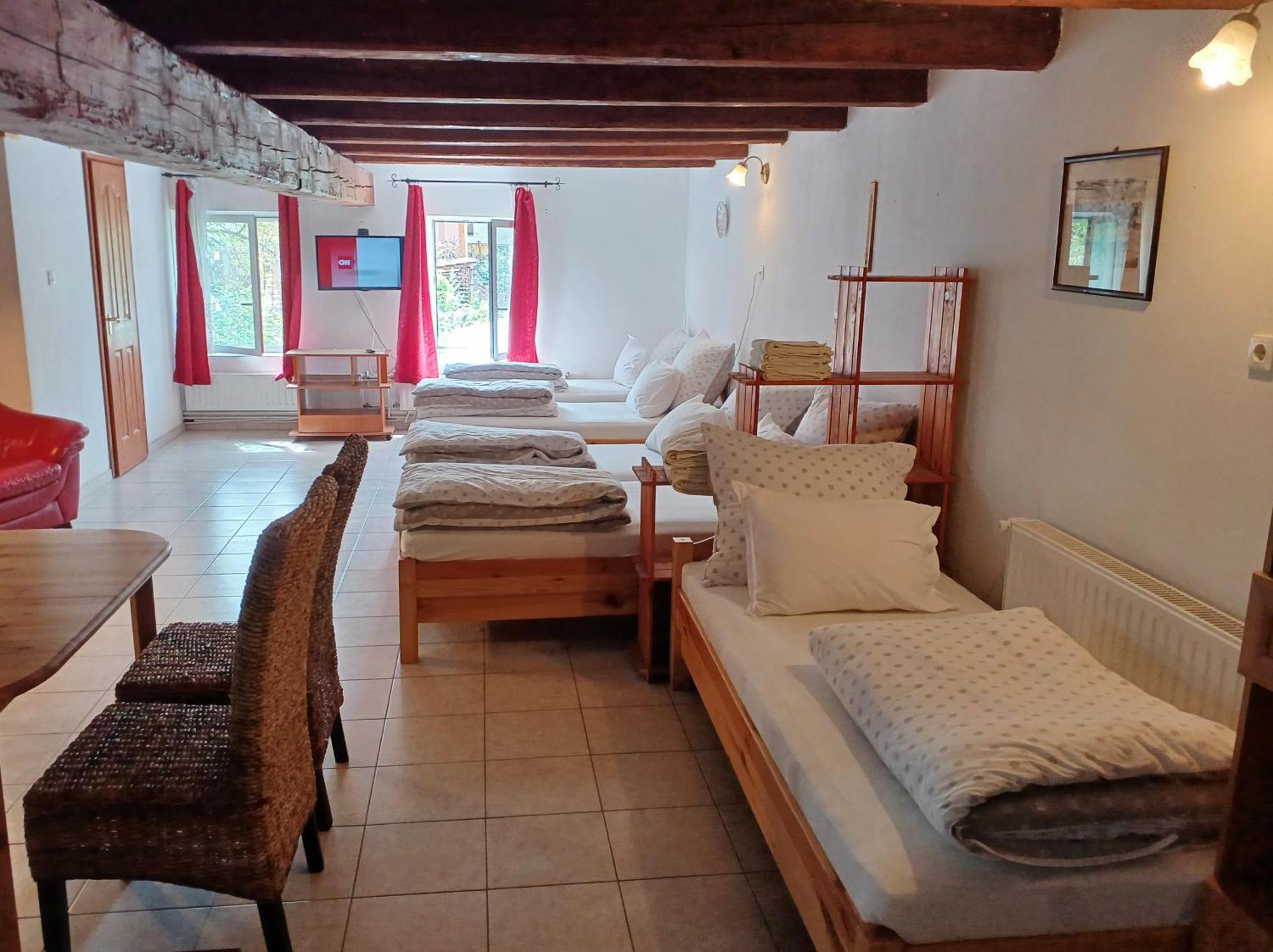 Kőszeg Blues Ryokan מראה חיצוני תמונה